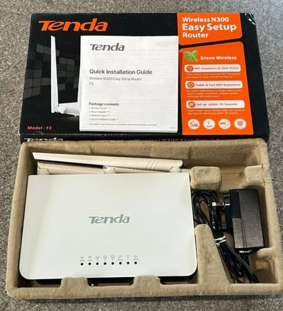 Rauter tenda f3 300mbps 3 Antennas Easy Setup Wireless Router_img_0