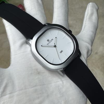 Titan Luxury Watch Water Resistant_img_1