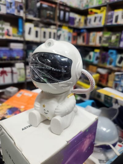 3D Astronaut Character Night Light Novelty Nebula Star Night Lamp Starry Projector Light Cheaper Price Night Lights for Kids_img_2